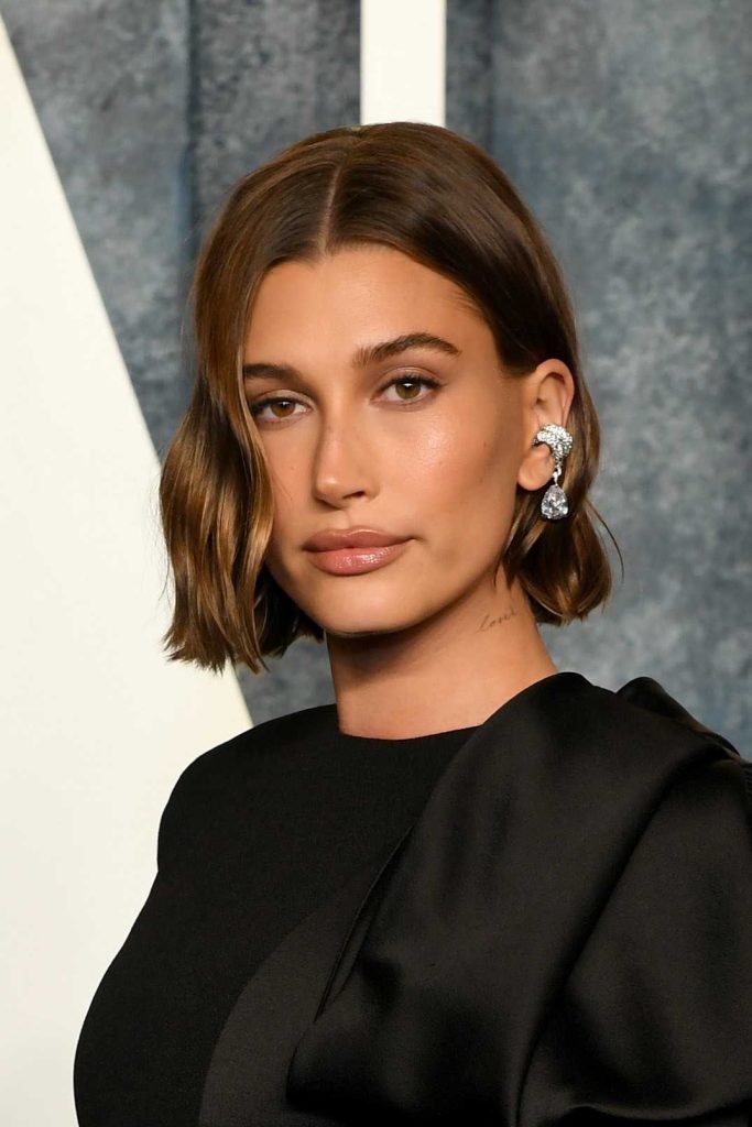 Textured short hairstyles ideas for women for beginners