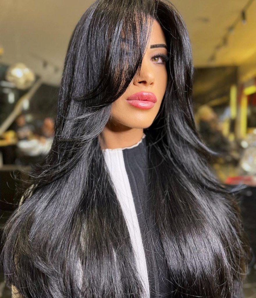 Functional butterfly haircut ideas