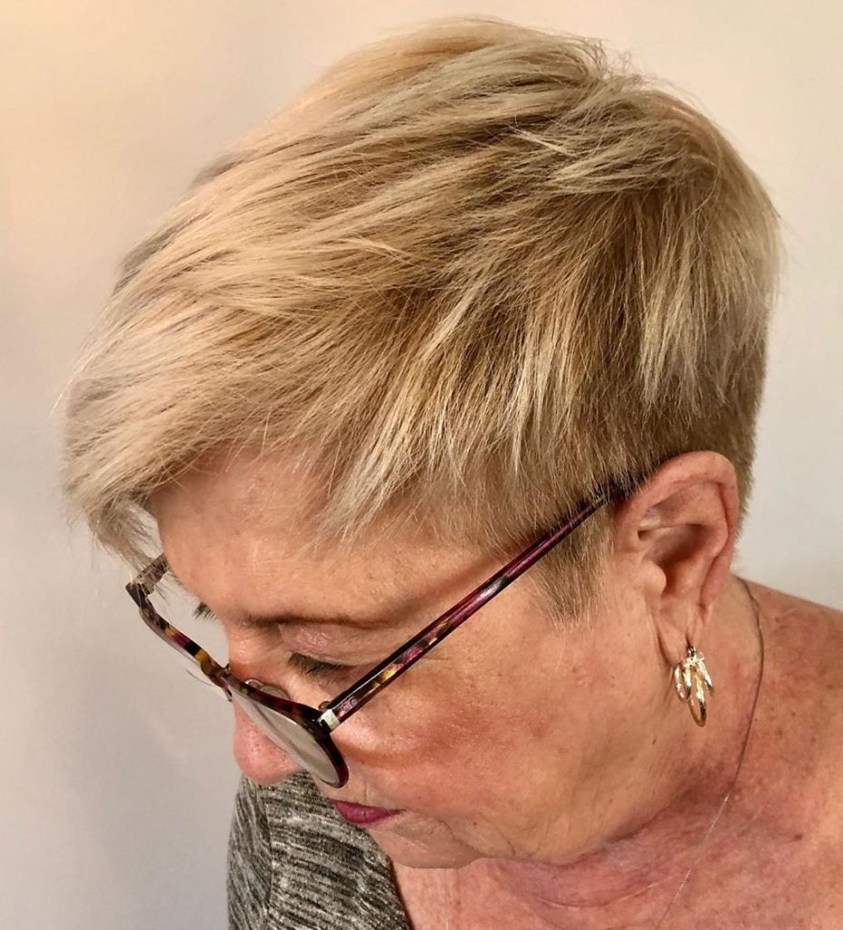 Harmonious short hairstyles over 60 women for kids