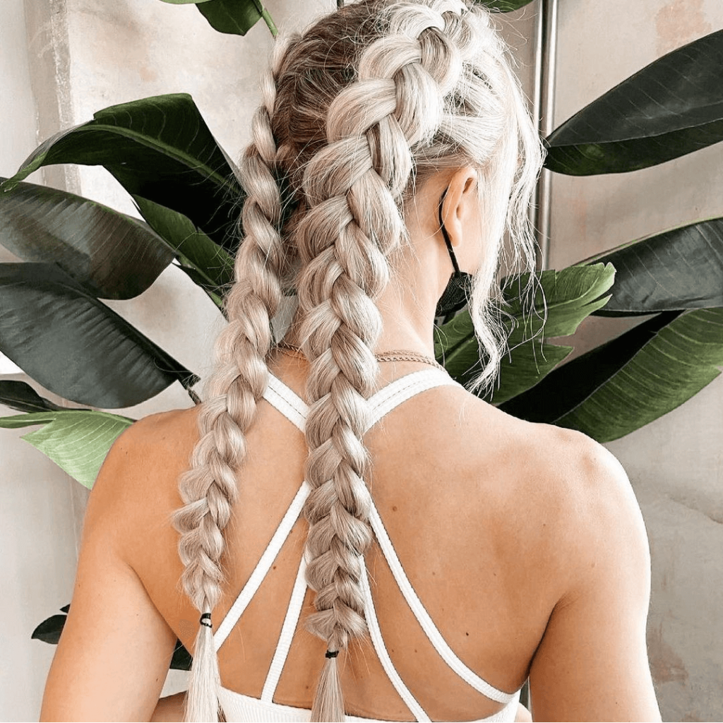 Essential long hairstyles for women for wedding