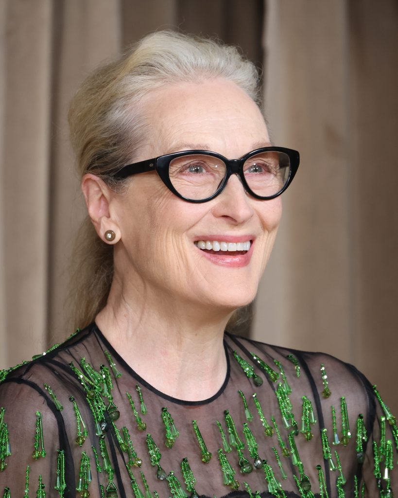 Best short hairstyles for black women over 60 with glasses