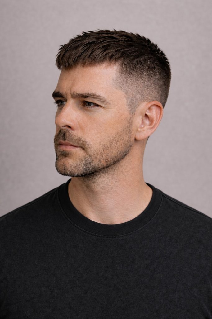 Compact simple short hairstyles for oval faces male