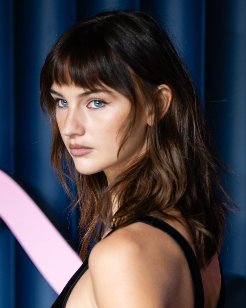 Fabulous fade haircut for round face
