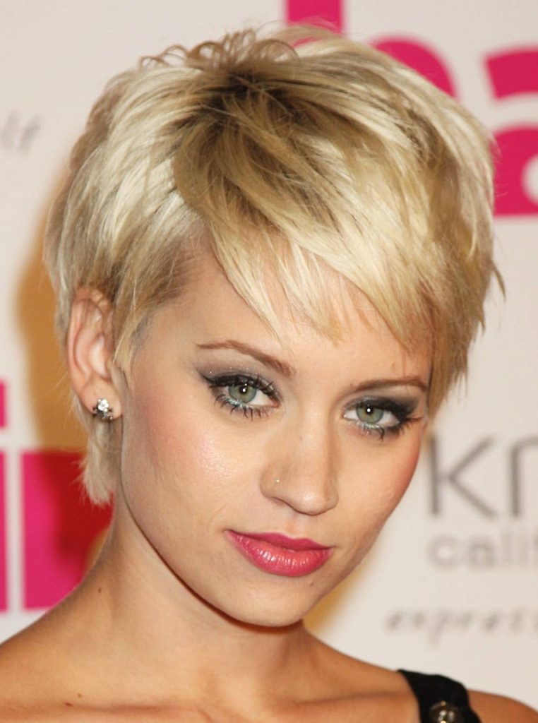 Heartfelt quick short hairstyles for thick hair
