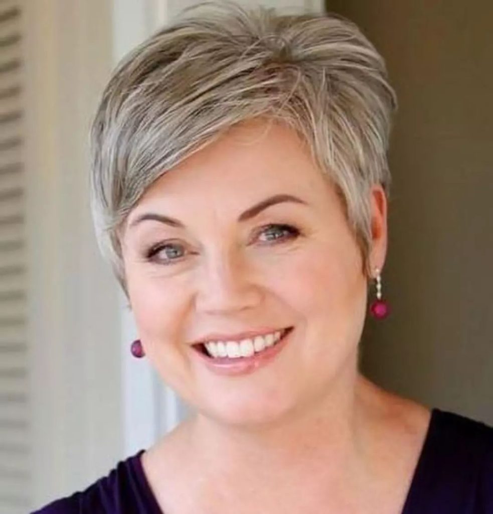Affordable short hairstyles over 50 women for thin hair