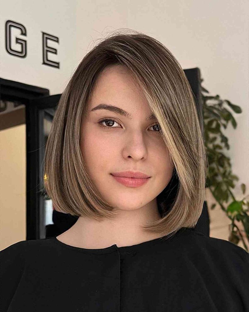 Viral short hairstyles for round face for round face