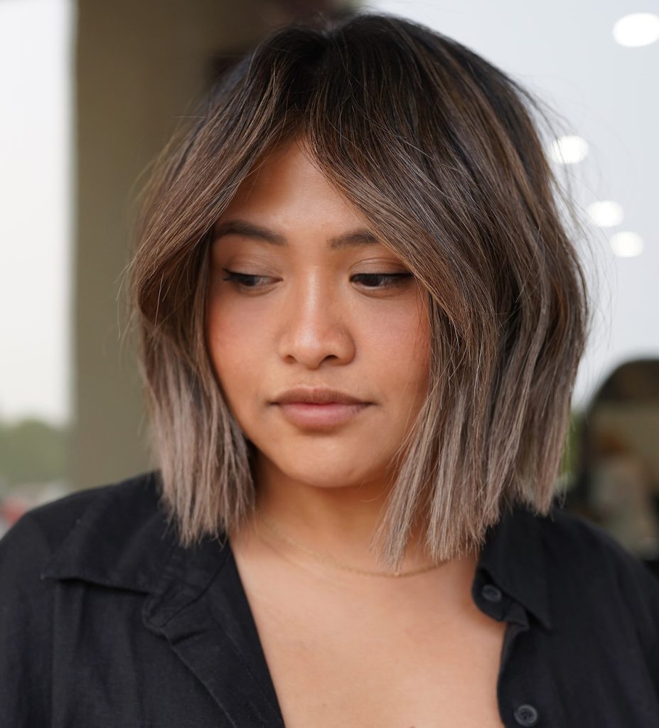 Relaxed instagram short hairstyles for round face