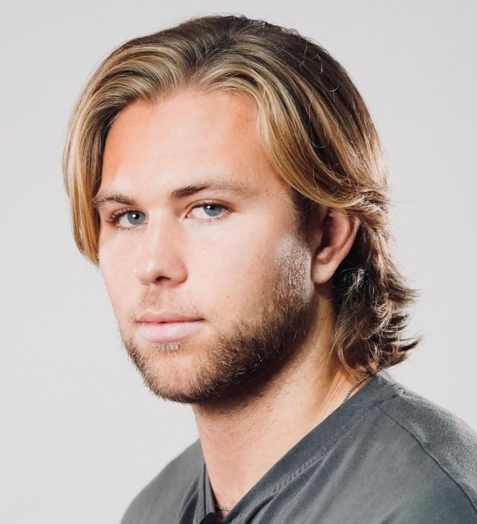 Wonderful easy long hairstyles for men with straight hair