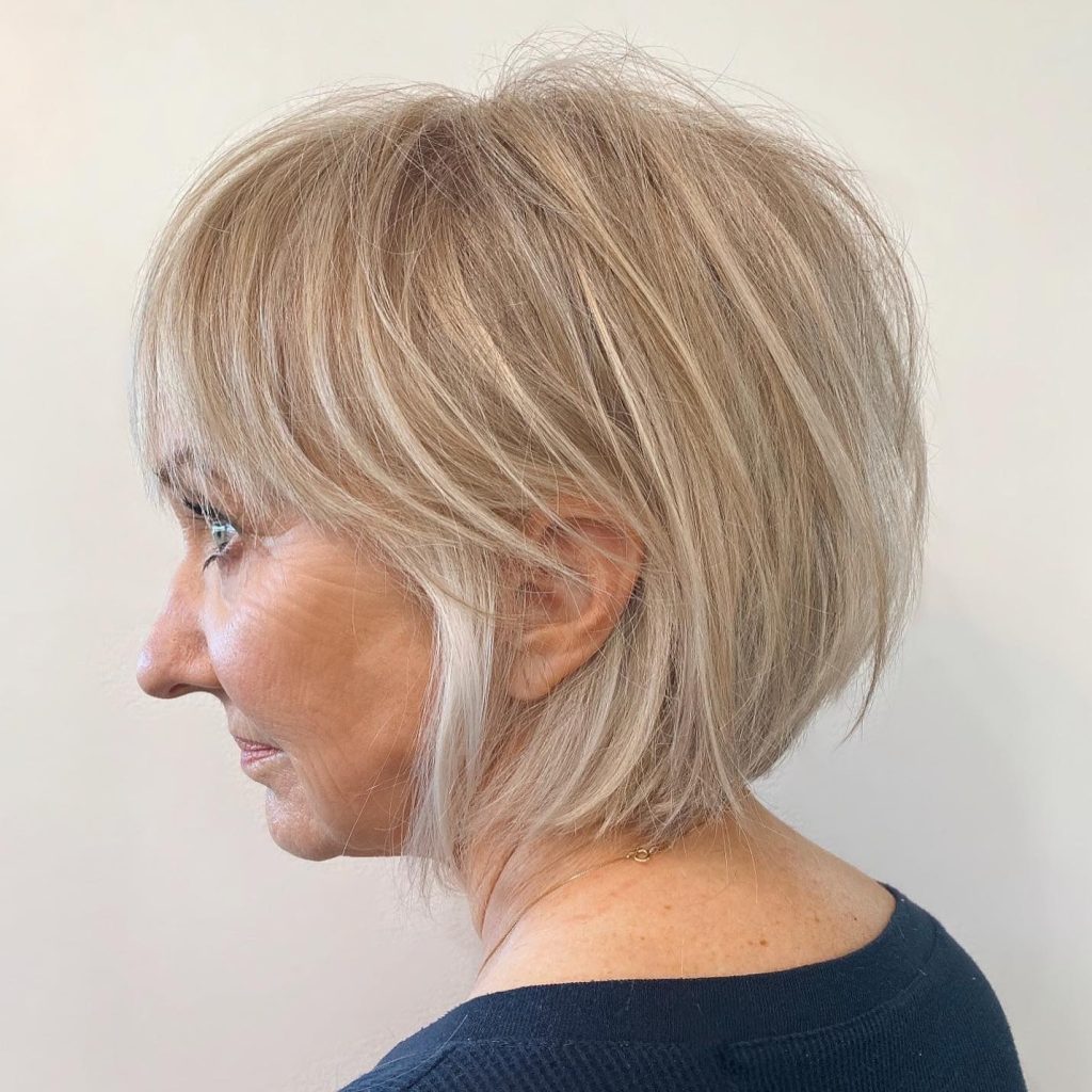 Iconic short hairstyles over 60 women for round face