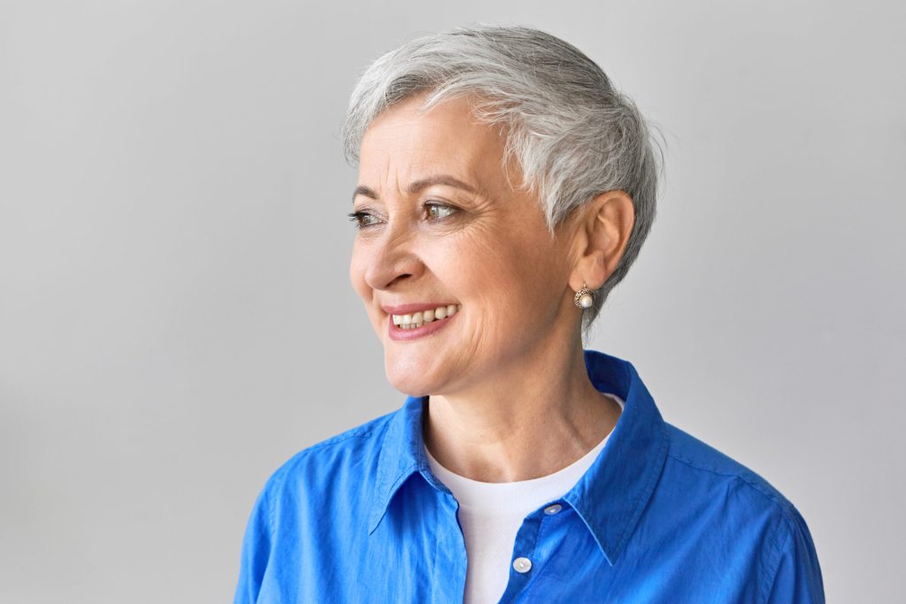 Dazzling best short hairstyles for black women over 60