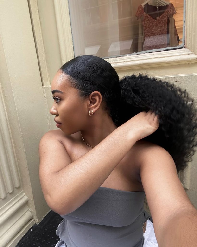 Harmonious natural black hairstyles for oval faces