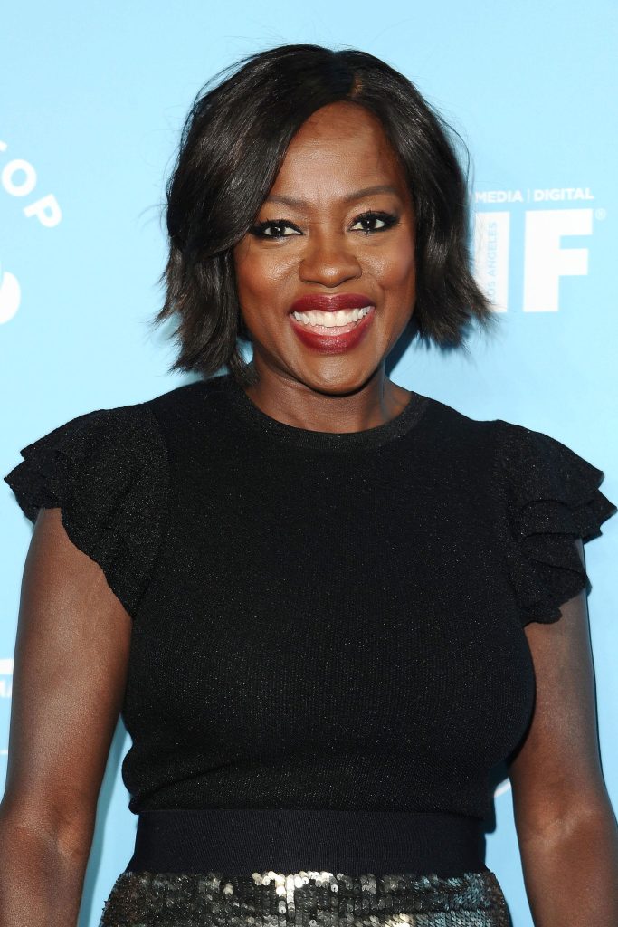 Fresh simple short hairstyles for thick hair