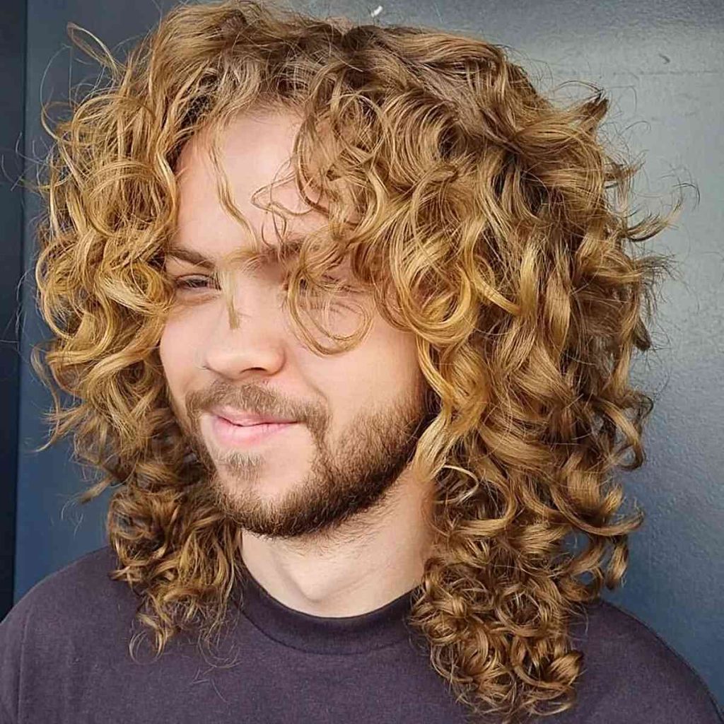 Impressive long hairstyles for men with layers