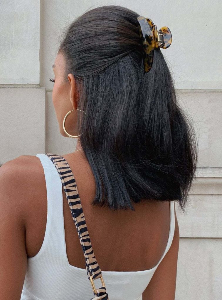 Useful short hairstyles for women for school inspiration