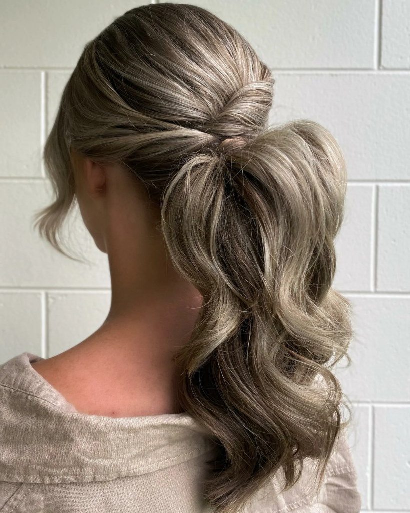 Remarkable short hairstyles for women step by step simple ideas