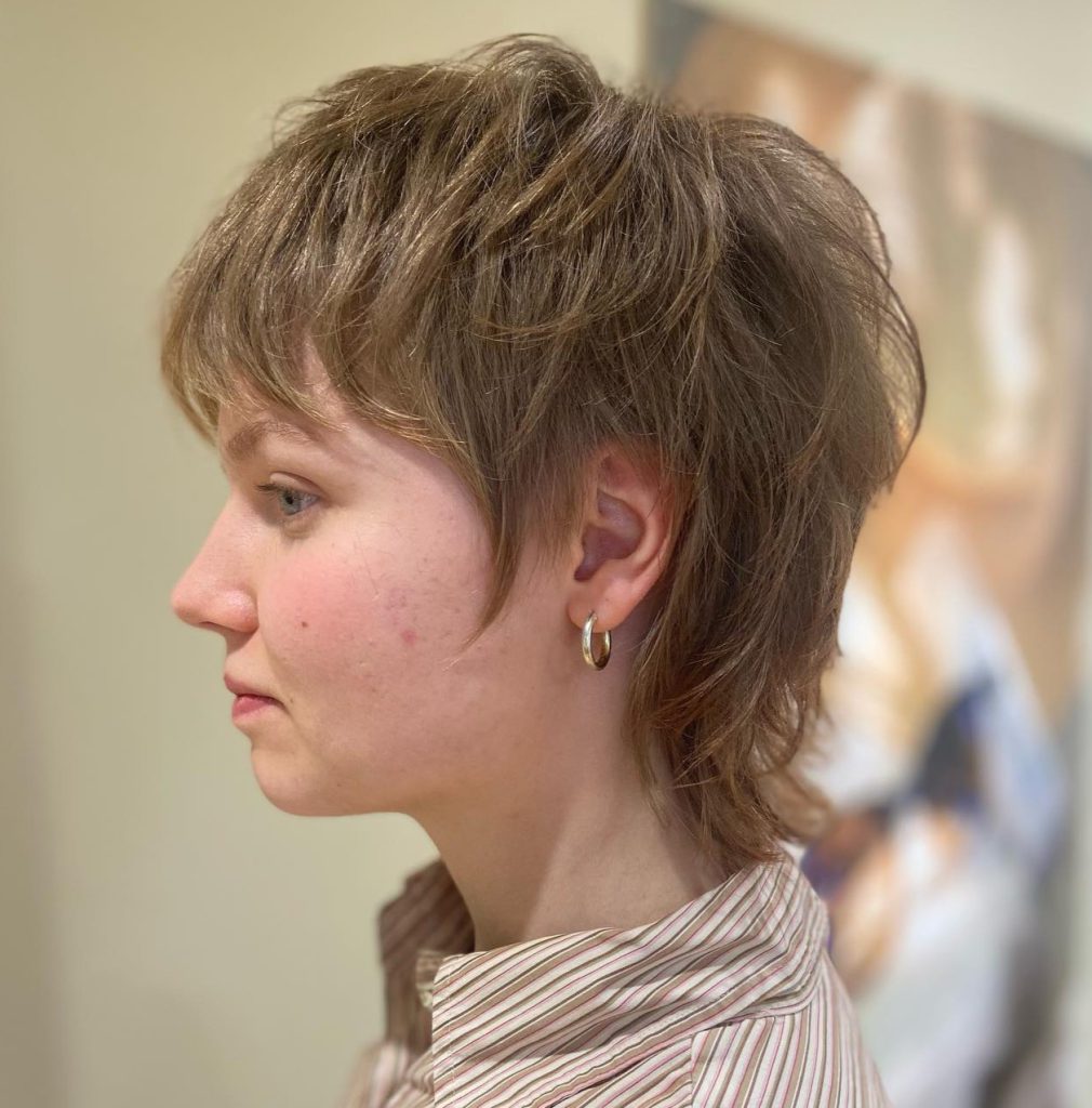 New short 2026 hairstyles for women over 40