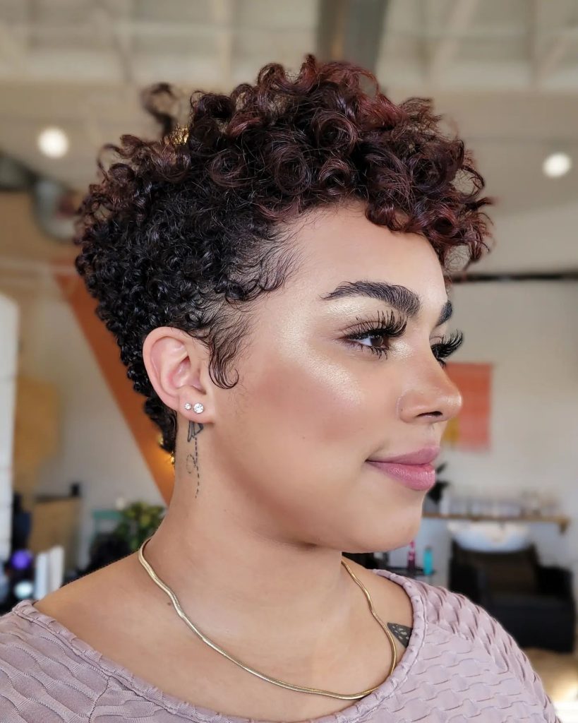 Pinterest-worthy women’s short hairstyles for curly hair fine hair