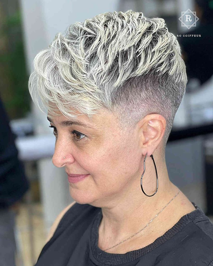 Remarkable short hairstyles over 50 women inspiration